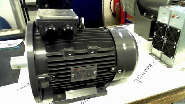 TEE Motor