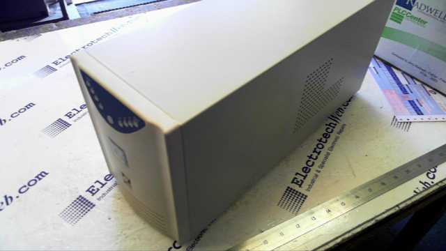Effekta UPS