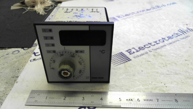 Stork Tronic Temperature Controlller