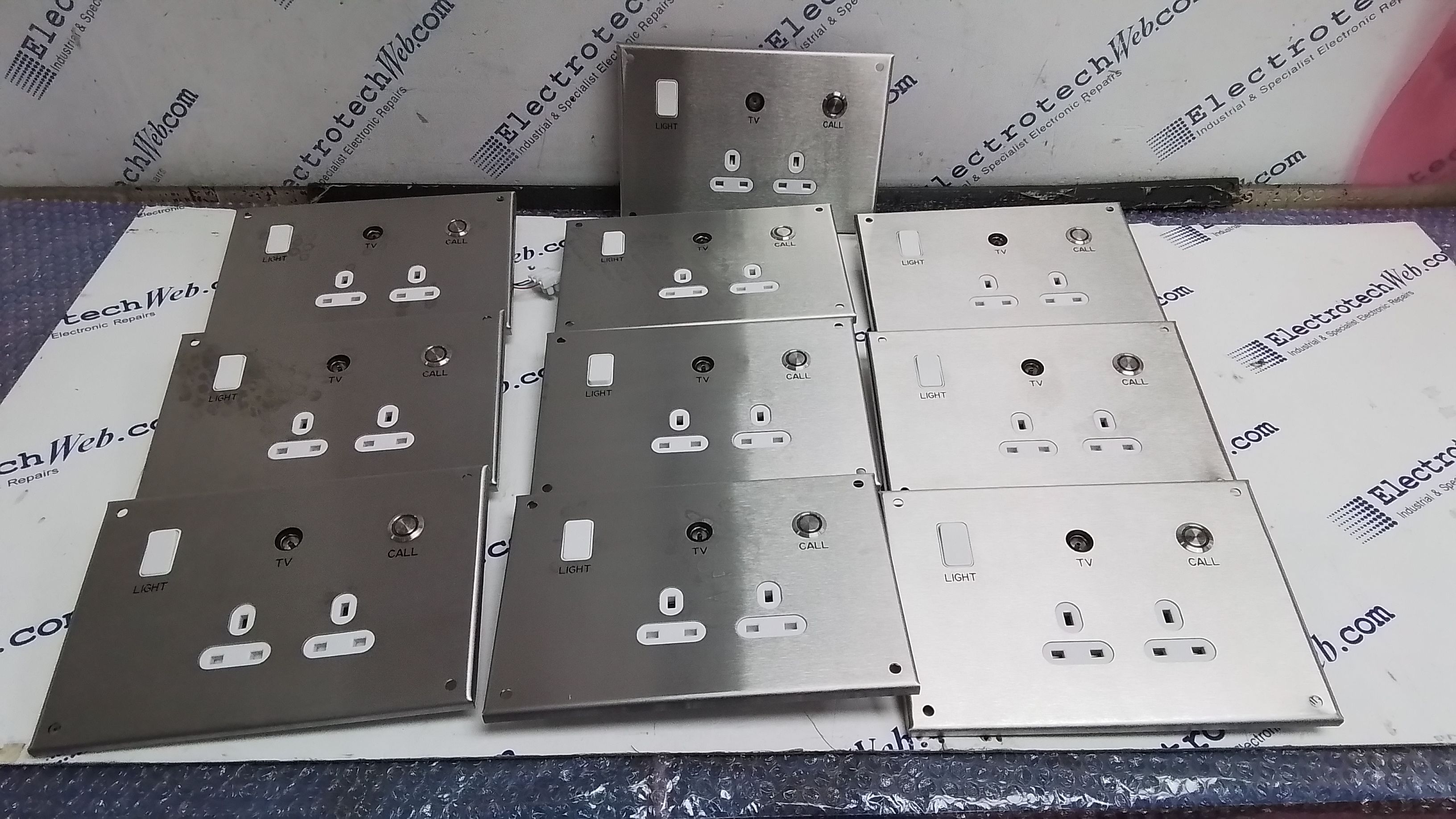 Electrotech Cell Plate With Folded Edges