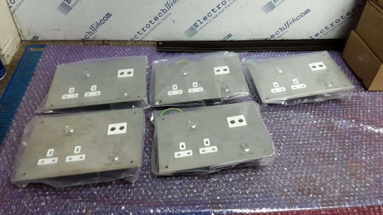 Electrotech Cell Call with Light Switch
